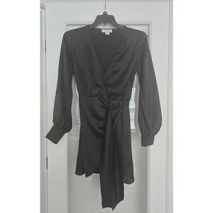 Women's Never Fully Dressed Black Vienna Satin Wrap Dress Size Medium Long Sleev